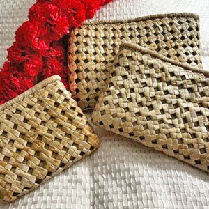 NEW Lauhala Clutch-Medium